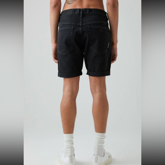 Neuw Shorts - Picture 2 of 2